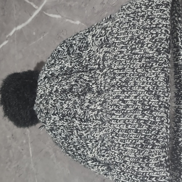 HOUSTON ROCKET BEANIE - Picture 2 of 4